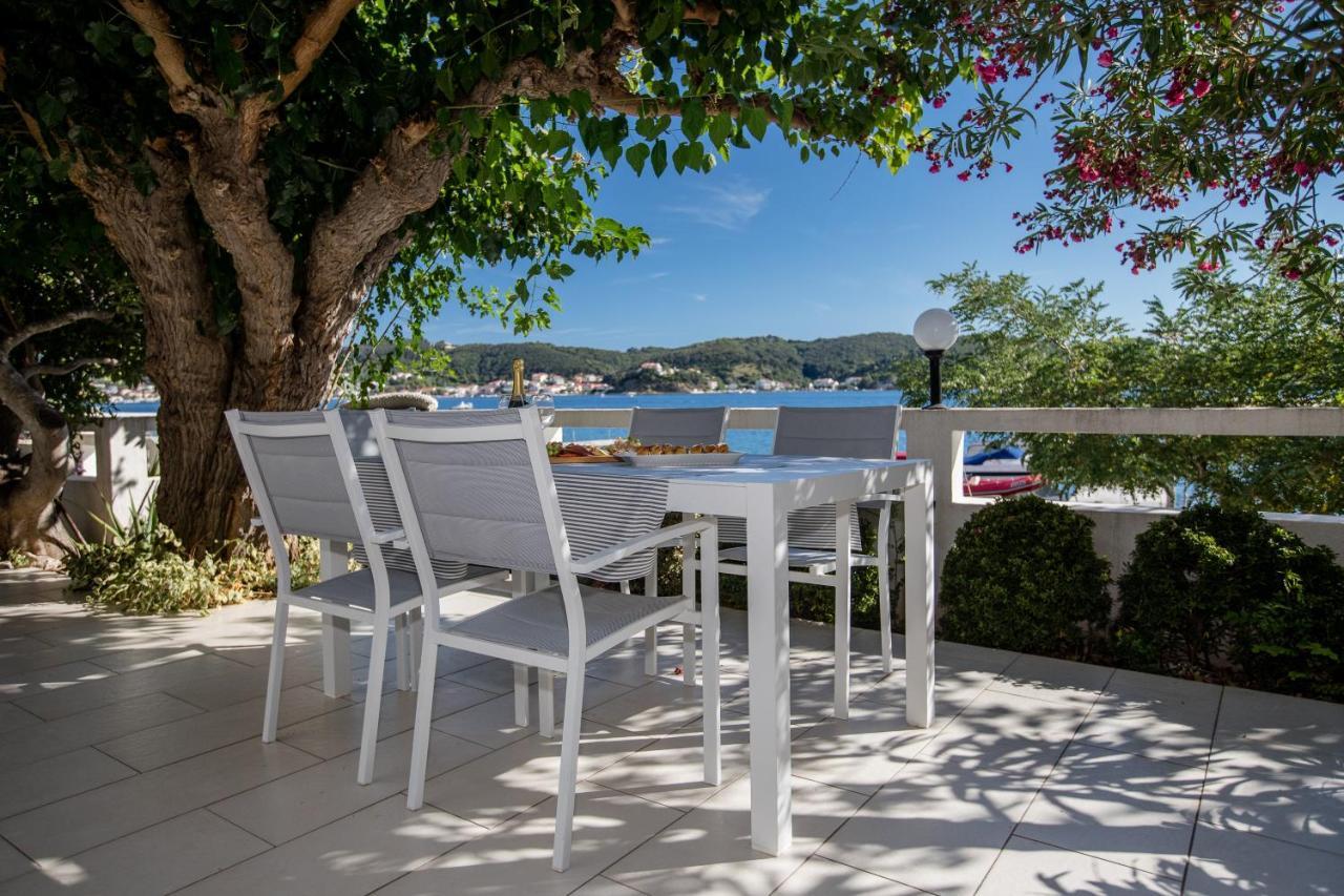 Apartamento House Subic Supetarska Draga Exterior foto
