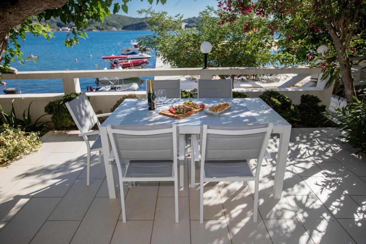 Apartamento House Subic Supetarska Draga Exterior foto