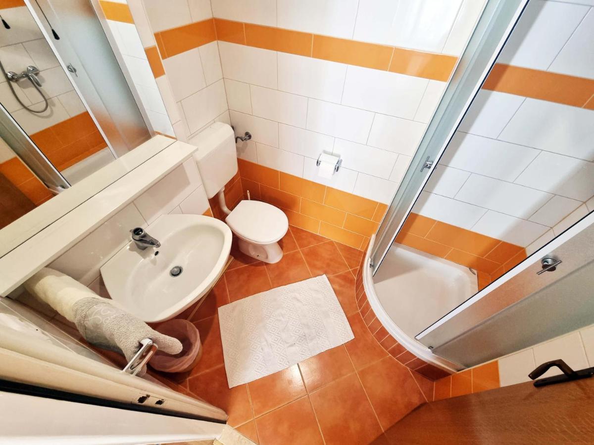 Apartamento House Subic Supetarska Draga Exterior foto