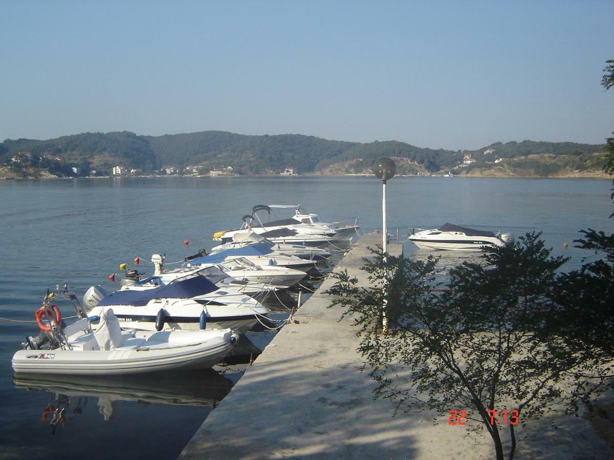 Apartamento House Subic Supetarska Draga Exterior foto